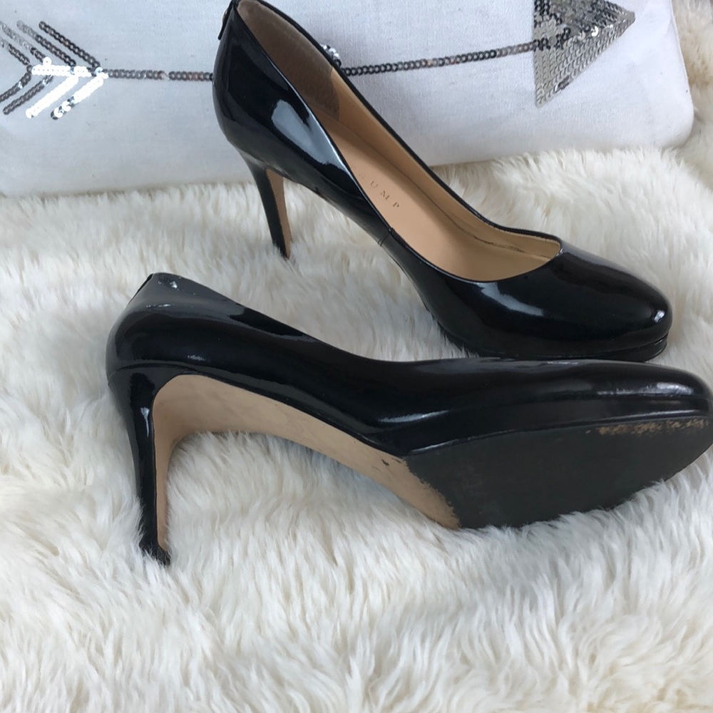 Ivanka Trump Black Pumps - Picture 3 of 8